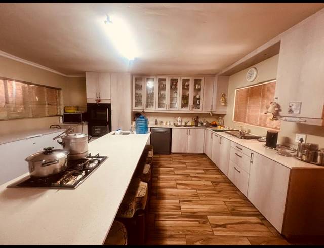 3 BEDROOM HOUSE FOR SALE IN DANVILLE